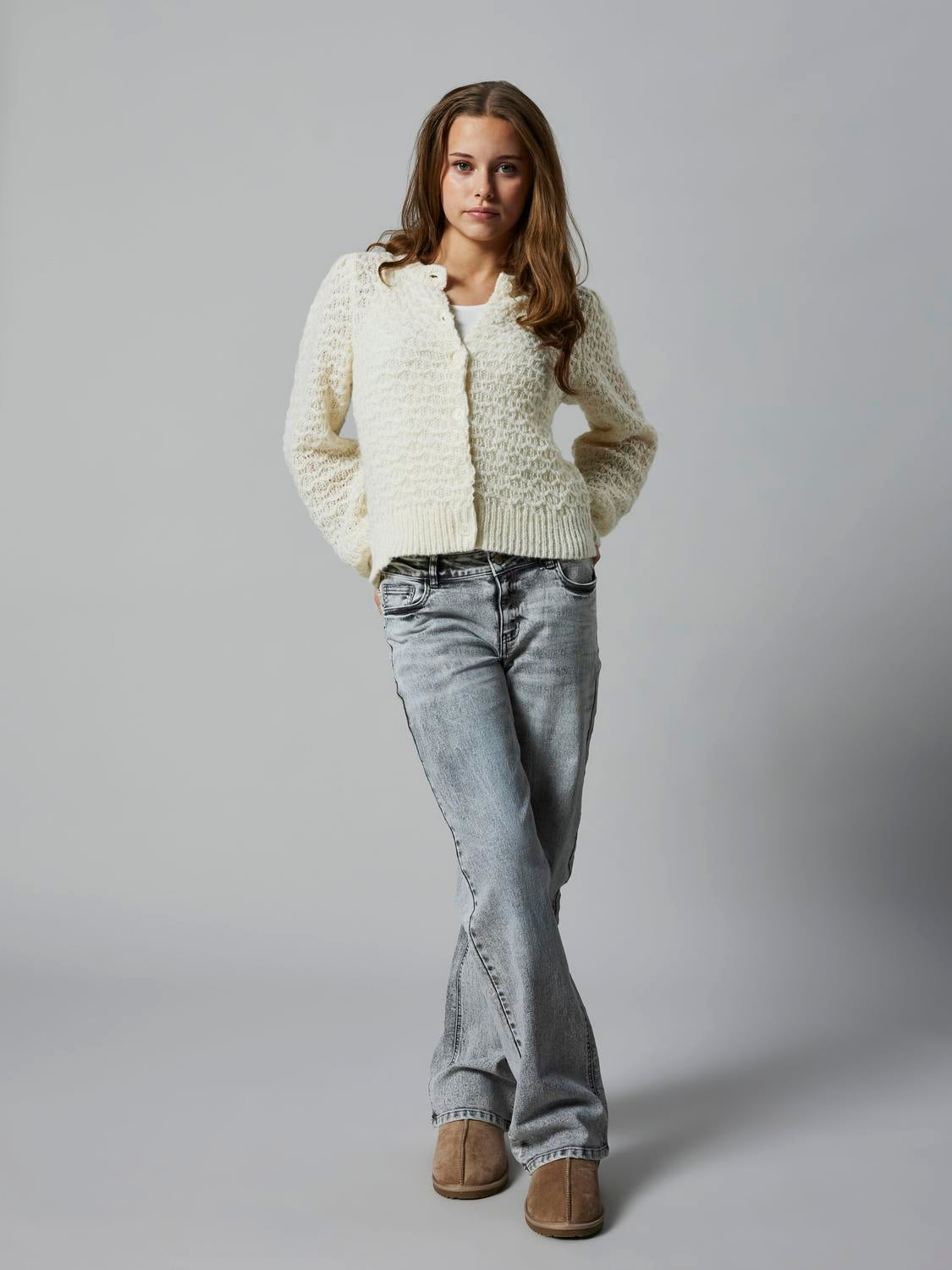 model_shot-detail